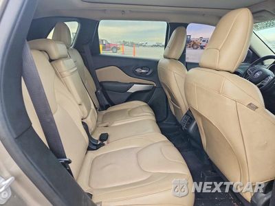 Zdjęcie 11 z 13 samochodu: 2017 JEP CHEROKEE L VIN:1C4PJMDSXHW605991 - miniatura