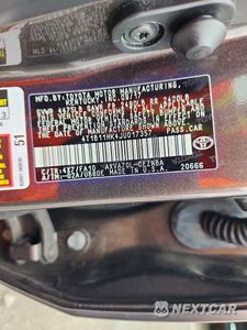 Zdjęcie 12 z 12 samochodu: 2018 TOYOTA CAMRY LE VIN:4T1B11HK4JU017357 - miniatura
