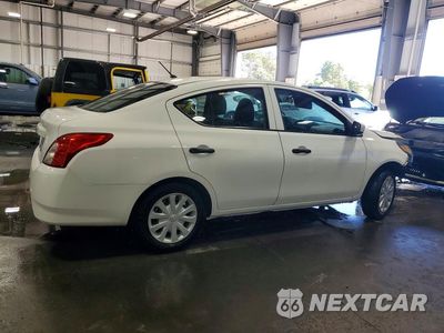Trzecie zdjęcie samochodu z tyłu: 2019 NISSAN VERSA S VIN:3N1CN7AP5KL827617 - miniatura