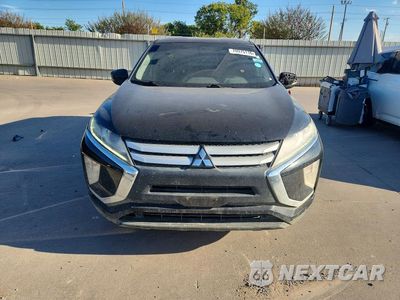 Piąte zdjęcie samochodu w środku: 2018 MITSUBISHI ECLIPSE CROSS ES VIN:JA4AS3AA5JZ047555 - miniatura