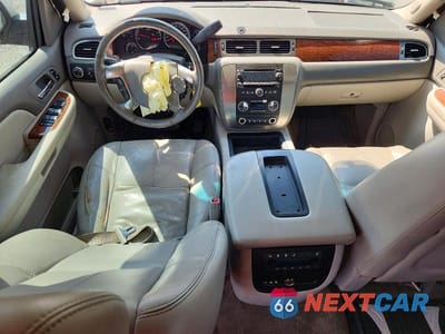 Zdjęcie 8 z 13 samochodu: 2007 GMC YUKON VIN:1GKFK13057J129995 - miniatura