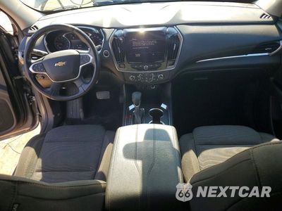 Zdjęcie 8 z 13 samochodu: 2021 CHEVROLET TRAVERSE LT VIN:1GNEVGKW7MJ261084 - miniatura