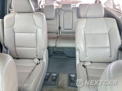 Zdjęcie 10 z 14 samochodu: 2011 HONDA ODYSSEY TOURING VIN:5FNRL5H92BB065273 - miniatura