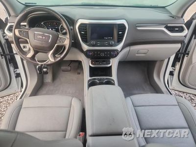 Zdjęcie 8 z 13 samochodu: 2020 GMC ACADIA SLT VIN:1GKKNMLS4LZ163396 - miniatura