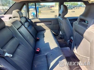 Zdjęcie 10 z 13 samochodu: 1993 VOLVO 940 VIN:YV1JS8839P3120622 - miniatura