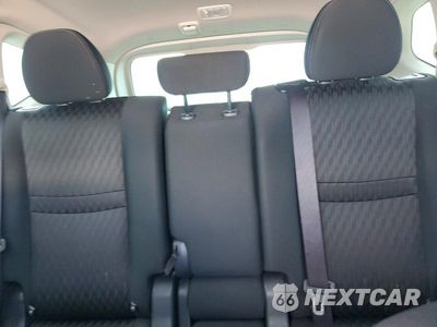 Zdjęcie 10 z 13 samochodu: 2017 NISSAN ROGUE S VIN:KNMAT2MT5HP549384 - miniatura