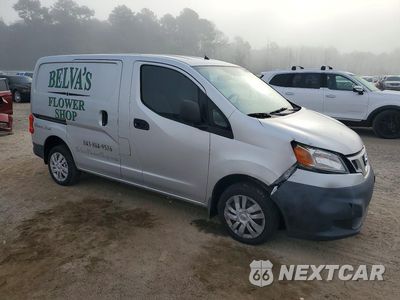 Czwarte zdjęcie samochodu z boku: 2015 NISSAN NV200 DELIVERY VAN VIN:3N6CM0KN0FK695296 - miniatura