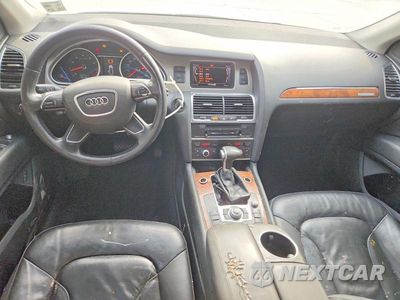 Zdjęcie 8 z 13 samochodu: 2015 AUDI Q7 PREMIUM VIN:WA1CGAFE7FD022526 - miniatura
