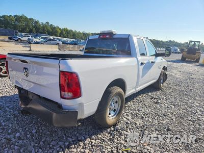 Trzecie zdjęcie samochodu z tyłu: 2023 RAM 1500 CLASSIC TRADESMAN VIN:1C6RR6FG5PS595731 - miniatura