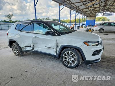 Czwarte zdjęcie samochodu z boku: 2025 JEEP COMPASS LIMITED VIN:3C4NJDCN6ST507878 - miniatura
