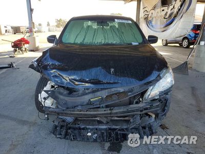 Piąte zdjęcie samochodu w środku: 2015 NISSAN SENTRA SV VIN:3N1AB7AP9FL679526 - miniatura
