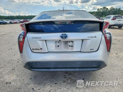 Zdjęcie 6 z 12 samochodu: 2018 TOYOTA PRIUS VIN:JTDKARFU6J3065455 - miniatura