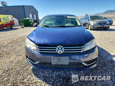 Piąte zdjęcie samochodu w środku: 2013 VOLKSWAGEN PASSAT SE VIN:1VWBP7A31DC026906 - miniatura