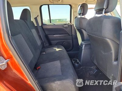 Zdjęcie 11 z 14 samochodu: 2012 JEEP PATRIOT LATITUDE VIN:1C4NJRFB5CD571786 - miniatura