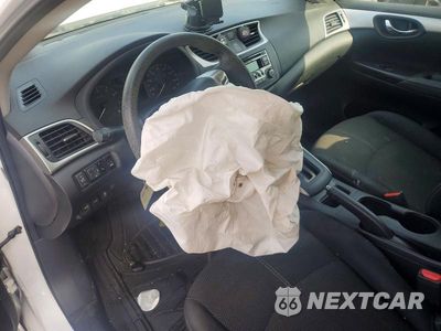 Zdjęcie 8 z 12 samochodu: 2017 NISSAN SENTRA S VIN:3N1AB7AP9HY350864 - miniatura