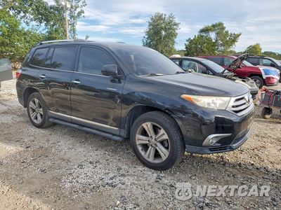 Czwarte zdjęcie samochodu z boku: 2013 TOYOTA HIGHLANDER LIMITED VIN:5TDDK3EH4DS228601 - miniatura