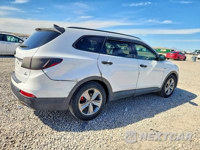 Trzecie zdjęcie samochodu z tyłu: 2016 HYUNDAI SANTA FE SE VIN:KM8SMDHF6GU161741 - miniatura
