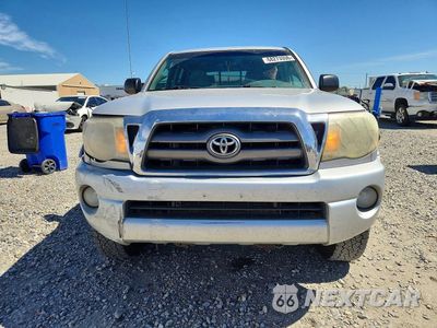 Piąte zdjęcie samochodu w środku: 2010 TOYOTA TACOMA V6 VIN:3TMLU4EN3AM042058 - miniatura