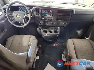 Zdjęcie 8 z 13 samochodu: 2014 CHEVROLET EXPRESS G2500 VIN:1GCZGUCA6E1185672 - miniatura