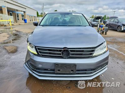 Piąte zdjęcie samochodu w środku: 2017 VOLKSWAGEN JETTA SE VIN:3VWDB7AJ1HM379026 - miniatura