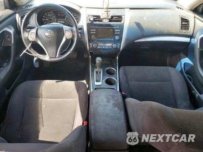 Zdjęcie 8 z 12 samochodu: 2013 NISSAN ALTIMA 2.5 VIN:1N4AL3AP1DN498751 - miniatura