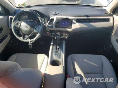 Zdjęcie 8 z 14 samochodu: 2018 HONDA HR-V EX VIN:3CZRU6H55JM705030 - miniatura
