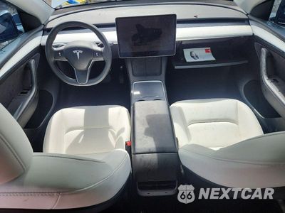 Zdjęcie 8 z 12 samochodu: 2023 TESLA MODEL Y VIN:7SAYGAEE9PF776974 - miniatura