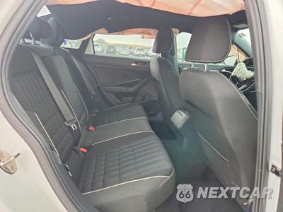 Zdjęcie 10 z 12 samochodu: 2022 VOLKSWAGEN JETTA SPORT VIN:3VWBM7BU0NM011104 - miniatura