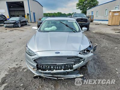 Piąte zdjęcie samochodu w środku: 2017 FORD FUSION SE VIN:3FA6P0H70HR338474 - miniatura