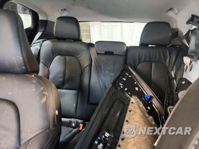 Zdjęcie 10 z 14 samochodu: 2026 VOLVO XC40 PLUS VIN:YV4L12UC0T2785300 - miniatura