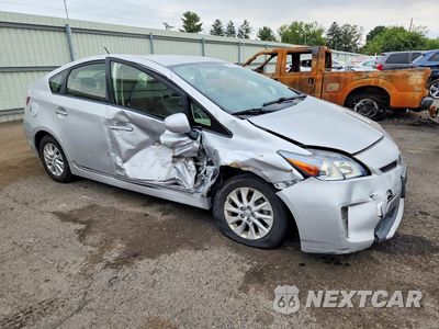 Czwarte zdjęcie samochodu z boku: 2014 TOYOTA PRIUS PLUG-IN HYBRID BASE VIN:JTDKN3DP3E3059150 - miniatura