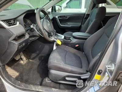 Zdjęcie 7 z 12 samochodu: 2020 TOYOTA RAV4 LE VIN:4T3L6RFV6LU002760 - miniatura