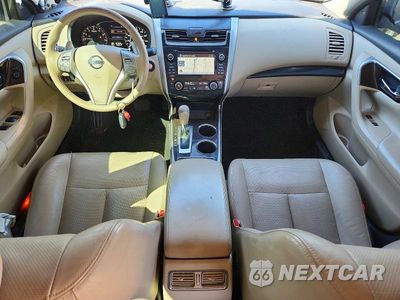 Zdjęcie 8 z 12 samochodu: 2015 NISSAN ALTIMA 3.5 SL VIN:1N4BL3AP7FC162038 - miniatura