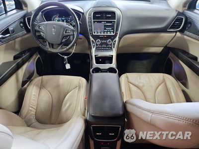 Zdjęcie 8 z 13 samochodu: 2017 LINCOLN MKX RESERVE VIN:2LMPJ8LP0HBL18276 - miniatura