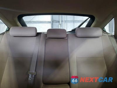 Zdjęcie 10 z 14 samochodu: 2004 TOYOTA PRIUS BASE VIN:JTDKB20U140083722 - miniatura