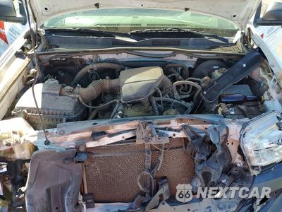 Zdjęcie 11 z 12 samochodu: 2017 TOYOTA TACOMA SR VIN:5TFRX5GN2HX077425 - miniatura