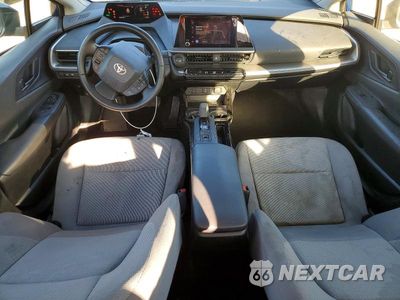 Zdjęcie 8 z 12 samochodu: 2024 TOYOTA PRIUS LE VIN:JTDACAAU9R3036168 - miniatura