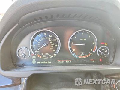 Zdjęcie 9 z 13 samochodu: 2015 BMW X5 XDRIVE35D VIN:5UXKS4C5XF0N09585 - miniatura