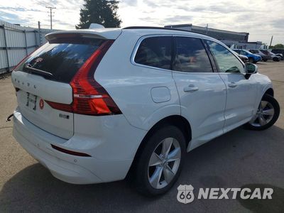 Trzecie zdjęcie samochodu z tyłu: 2022 VOLVO XC60 B5 MOMENTUM VIN:YV4L12RK6N1059109 - miniatura