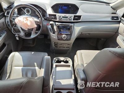 Zdjęcie 8 z 13 samochodu: 2016 HONDA ODYSSEY TOURING VIN:5FNRL5H96GB026208 - miniatura