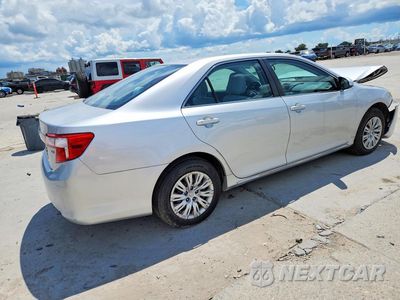 Trzecie zdjęcie samochodu z tyłu: 2014 TOYOTA CAMRY LE VIN:4T4BF1FK1ER385849 - miniatura