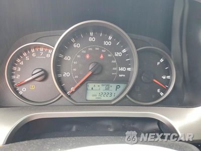 Zdjęcie 9 z 13 samochodu: 2016 TOYOTA RAV4 LE VIN:JTMBFREV9GJ073808 - miniatura