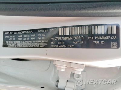 Zdjęcie 12 z 12 samochodu: 2022 ALFA ROMEO GIULIA SUPER VIN:ZARFANBN9N7660510 - miniatura