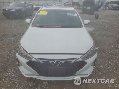 Piąte zdjęcie samochodu w środku: 2020 HYUNDAI ELANTRA SPORT VIN:KMHD04LB6LU979943 - miniatura