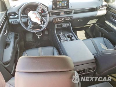 Zdjęcie 8 z 13 samochodu: 2025 HONDA PILOT EXL VIN:5FNYG1H44SB084016 - miniatura