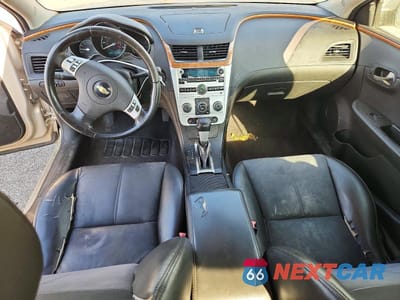 Zdjęcie 8 z 12 samochodu: 2011 CHEVROLET MALIBU 2LT VIN:1G1ZD5E7XBF100968 - miniatura