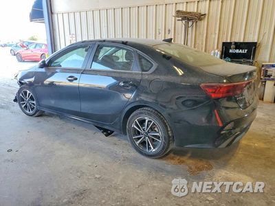 Drugie zdjęcie samochodu z przodu: 2024 KIA FORTE LXS VIN:3KPF24AD3RE811390 - miniatura