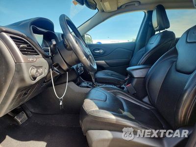 Zdjęcie 7 z 13 samochodu: 2019 JEEP CHEROKEE LIMITED VIN:1C4PJLDB2KD419357 - miniatura