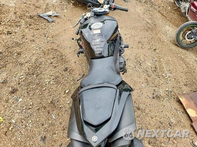 Zdjęcie 6 z 9 samochodu: 2008 YAMAHA YZFR1 VIN:JYARN20E58A013957 - miniatura