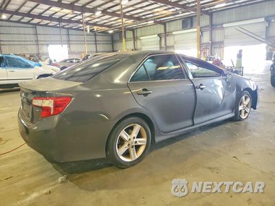 Trzecie zdjęcie samochodu z tyłu: 2012 TOYOTA CAMRY SE VIN:4T1BF1FK6CU067085 - miniatura